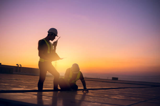 Best Flat Roof Repair Services  in Cambridge, WI